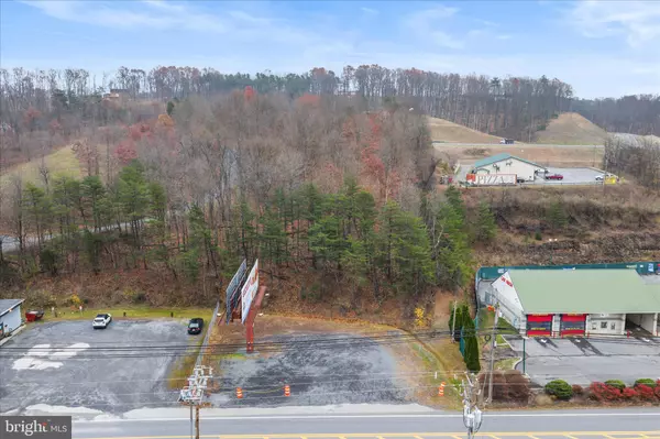 Berkeley Springs, WV 25411,VALLEY RD