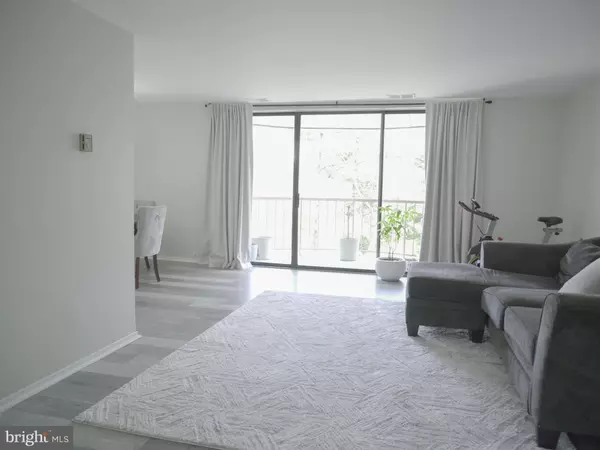 Temple Hills, MD 20748,3303 HUNTLEY SQUARE DR #A