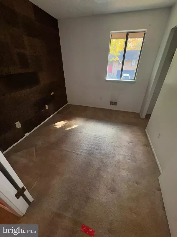 Columbia, MD 21045,9477 BATTLER CT