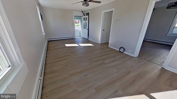 Felton, PA 17322,44 HIGH ST