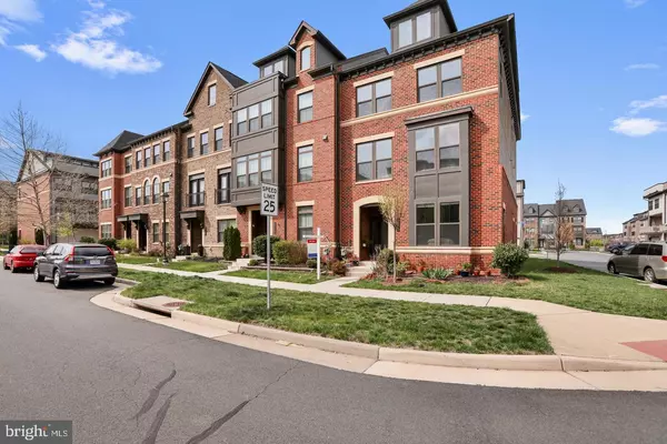 22477 FOUNDATION DR, Ashburn, VA 20148