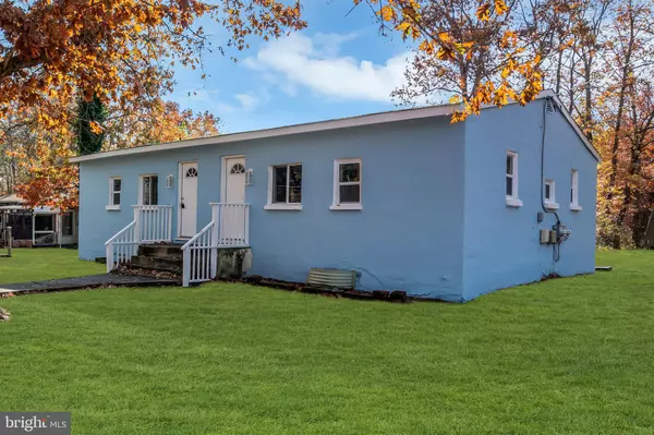 Atco, NJ 08004,243 CAMDEN AVE