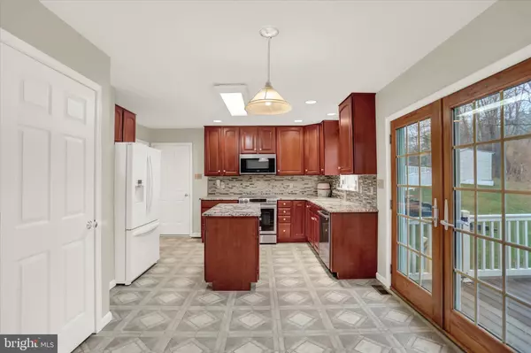 New Cumberland, PA 17070,482 CHESTNUT WAY