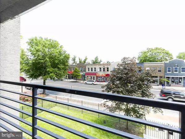 Washington, DC 20011,4800 GEORGIA AVE NW #205