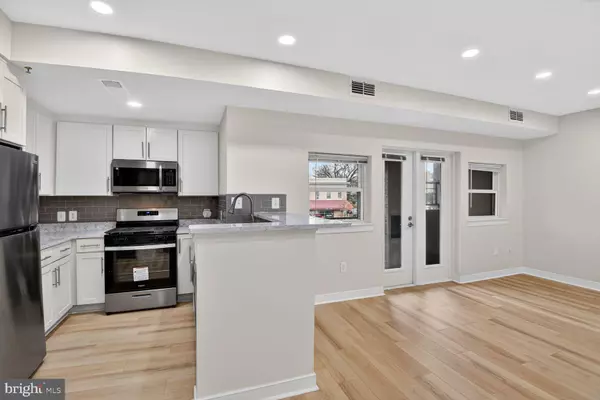 Washington, DC 20011,4800 GEORGIA AVE NW #205