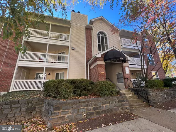 Mclean, VA 22102,1530 LINCOLN WAY #202