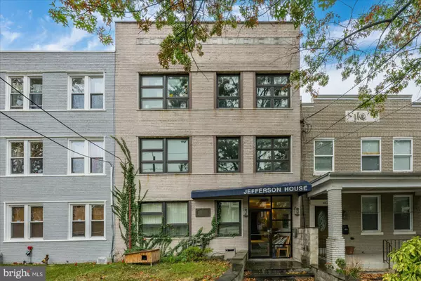 Washington, DC 20011,610 JEFFERSON ST NW #201