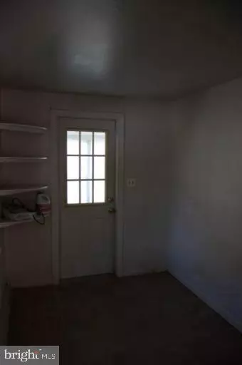 Annapolis, MD 21401,2 SPRUCE LN