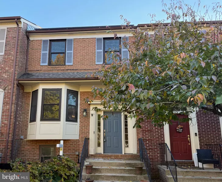 5406 BARRISTER PL, Alexandria, VA 22304