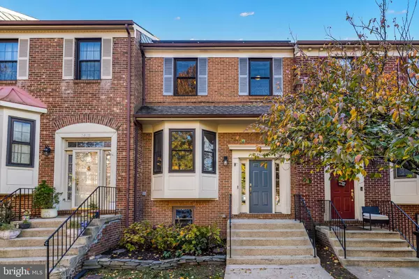 5406 BARRISTER PL, Alexandria, VA 22304