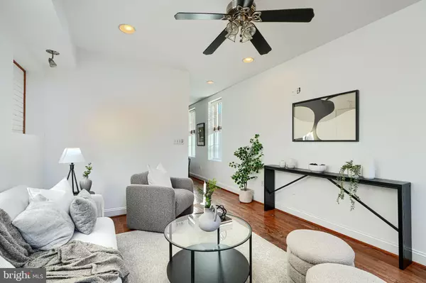 Baltimore, MD 21224,607 S BOULDIN ST