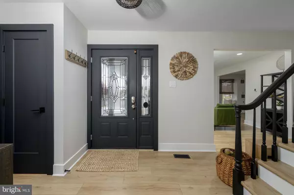 Sewell, NJ 08080,3 DRAKE TER