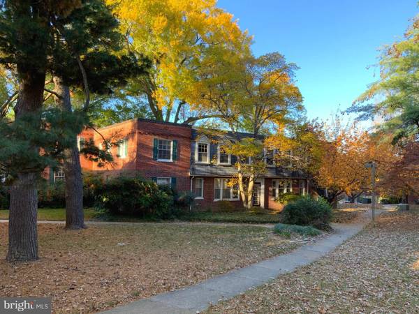 Arlington, VA 22201,2007 KEY BLVD #589