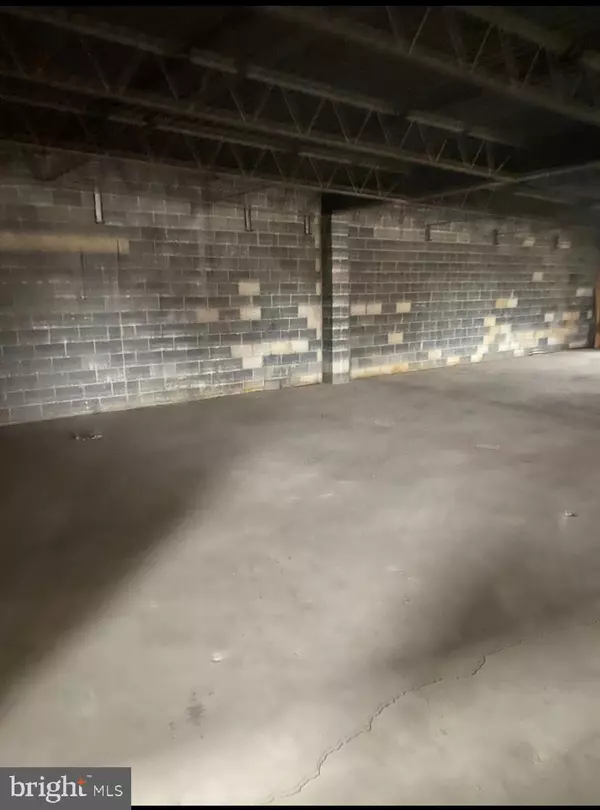 Easton, PA 18042,154 W ST JOSEPH ST #2