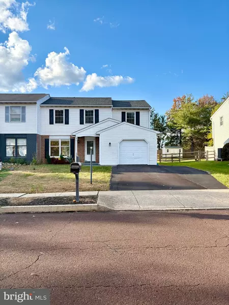 106 SUNSET WAY, Harleysville, PA 19438