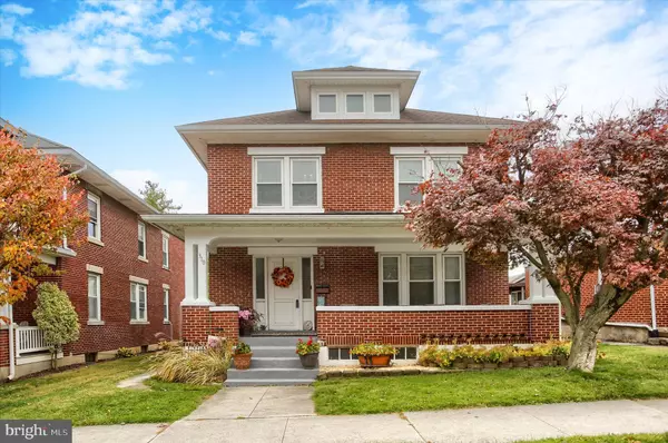 310 W CARACAS AVE, Hershey, PA 17033