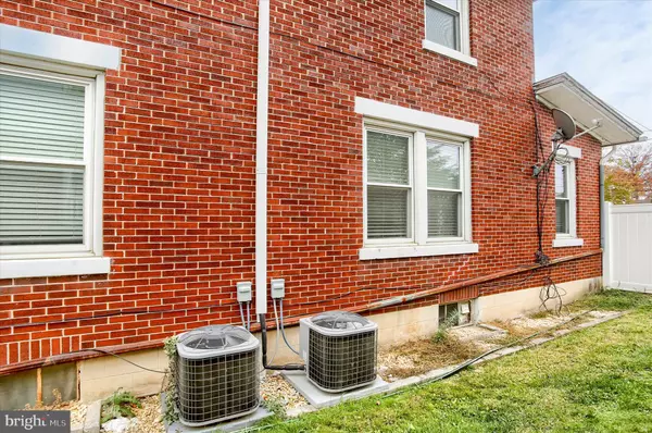 Hershey, PA 17033,310 W CARACAS AVE