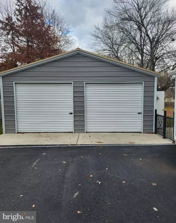 Newark, DE 19702,2014 PLEASANT RD