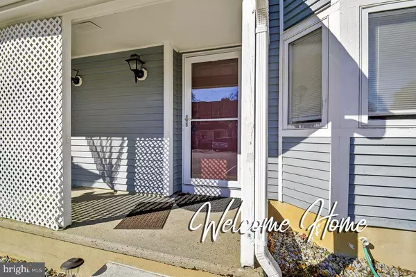 21 REGAL DR, Monmouth Junction, NJ 08852