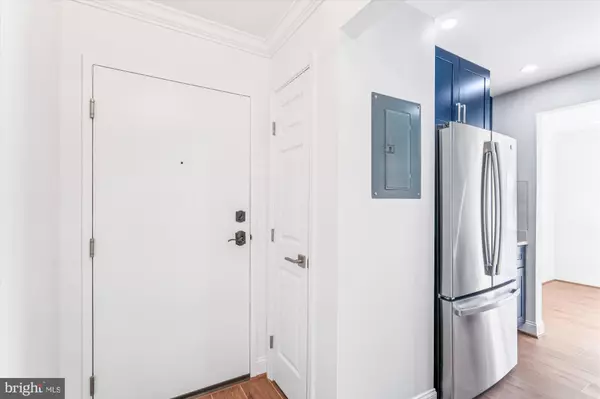 Columbia, MD 21045,6097 MAJORS LN #1