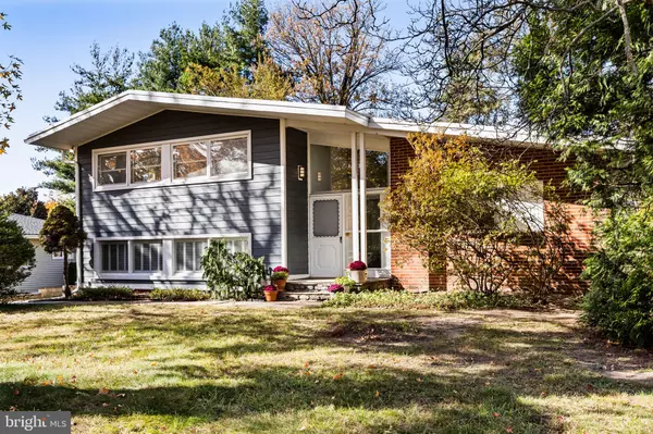 Erdenheim, PA 19038,1005 HARSTON LN