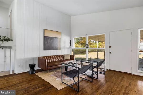 Erdenheim, PA 19038,1005 HARSTON LN