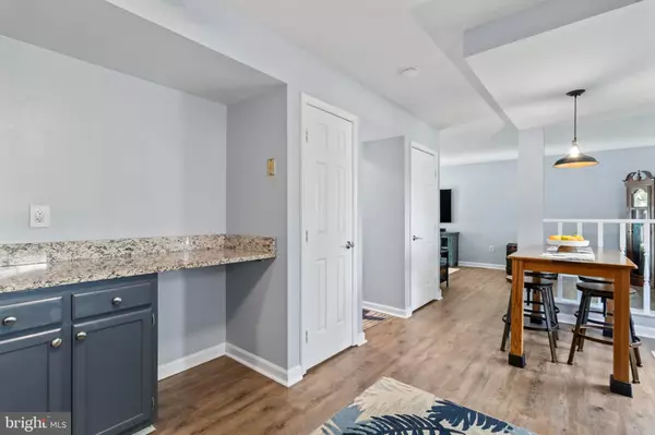 Waldorf, MD 20603,6881 KANGAROO DR