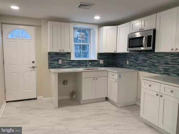 Cherry Hill, NJ 08034,21 ELMHURST AVE