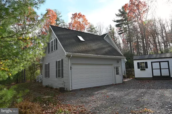 Basye, VA 22810,158 REDTAIL CT