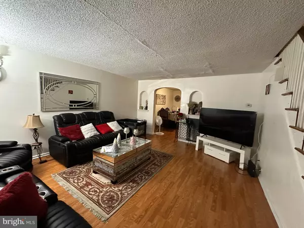 Philadelphia, PA 19135,7143 JACKSON ST