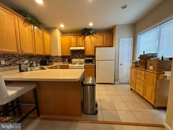 Lorton, VA 22079,8935 SINGLELEAF CIR