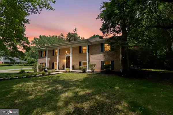 Alexandria, VA 22306,7409 RANGE RD