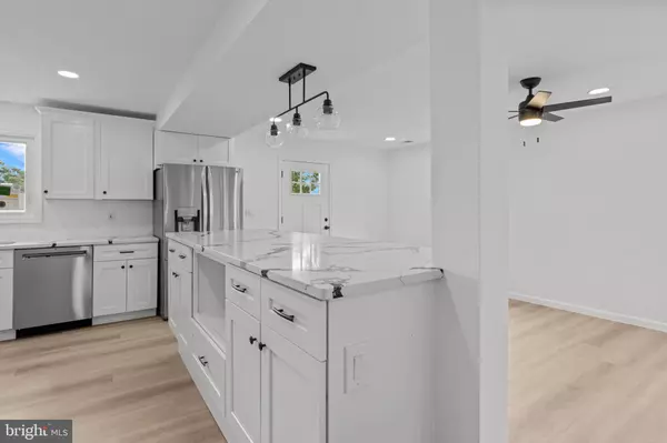 Levittown, PA 19054,35 THIMBLEBERRY LN