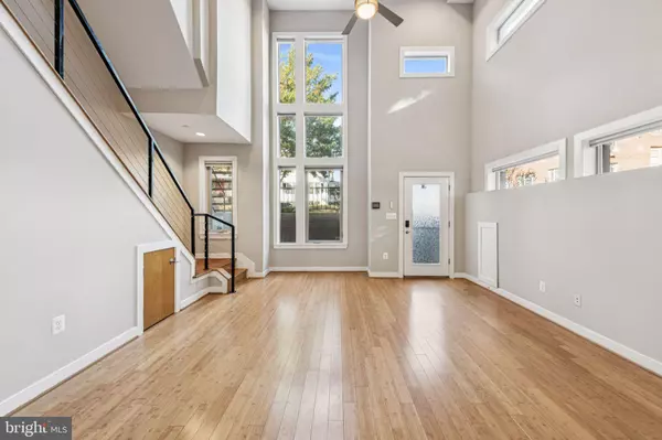 Washington, DC 20002,241 R ST NE #A