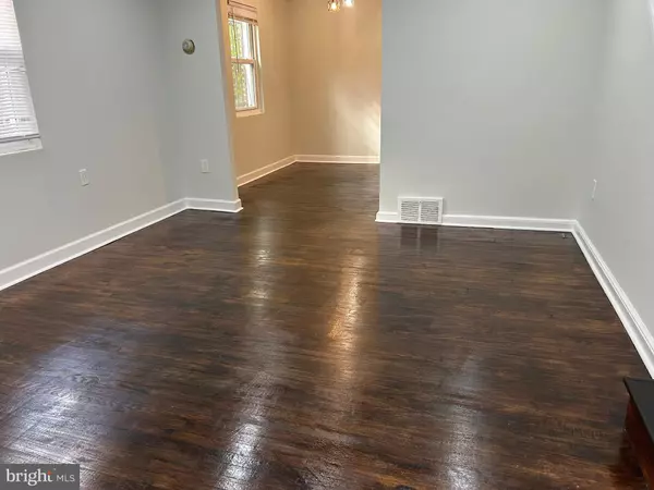 Upper Darby, PA 19082,6643 CHURCH LN