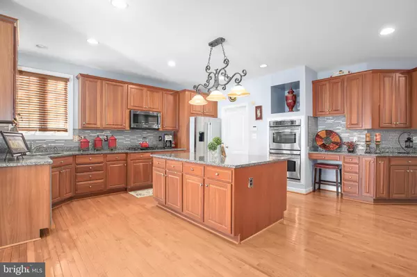 Woodbridge, VA 22192,11015 BACON RACE RD