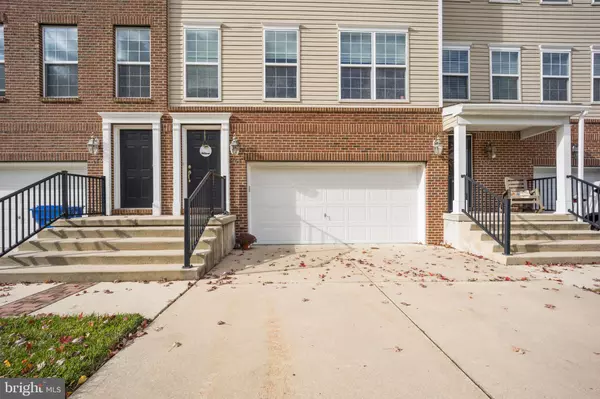 Burlington, NJ 08016,151 CREEKSIDE WAY