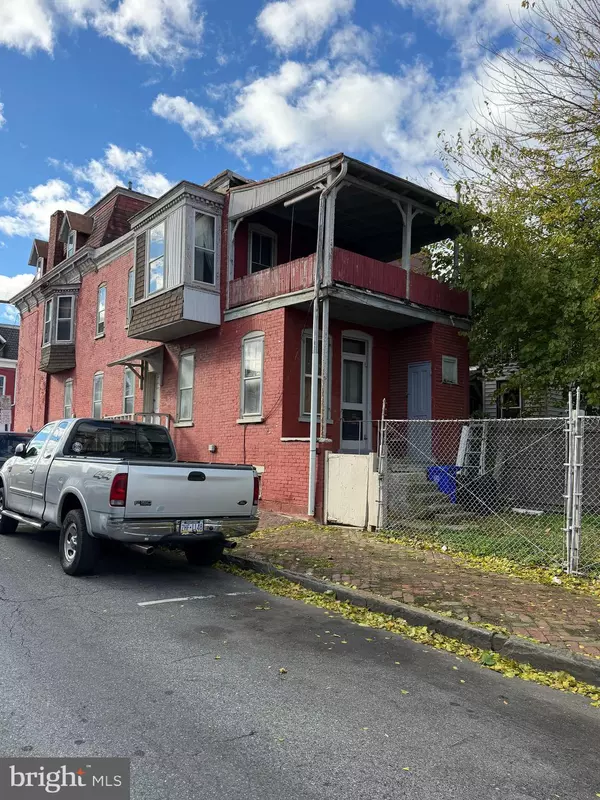 Reading, PA 19601,131 ELM ST