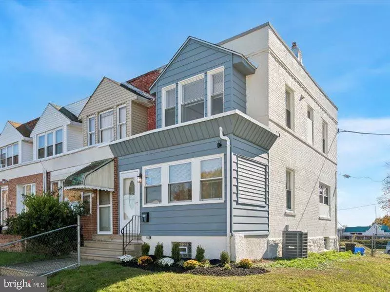 Philadelphia, PA 19142,7012 W PASSYUNK AVE