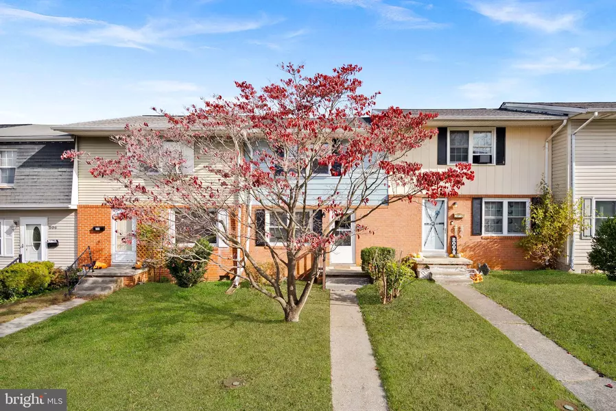 210 CAMERON ST, Berryville, VA 22611