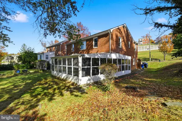 Washington, DC 20020,3227 O ST SE