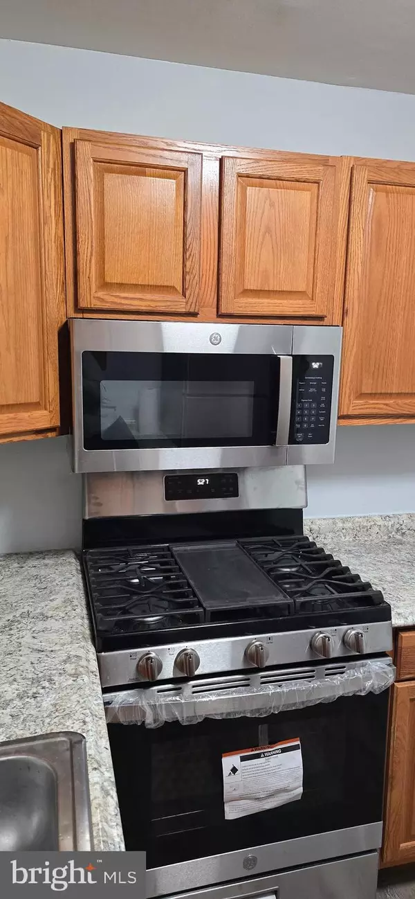 Suitland, MD 20746,3811 SWANN RD #T-1