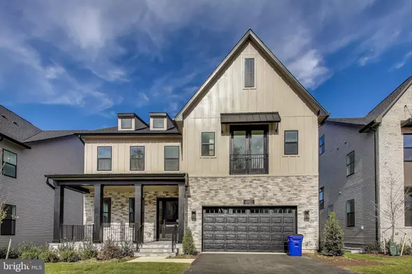 Bethesda, MD 20817,6921 RENITA LN