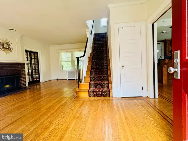 Baltimore, MD 21218,3902 HADLEY SQ W