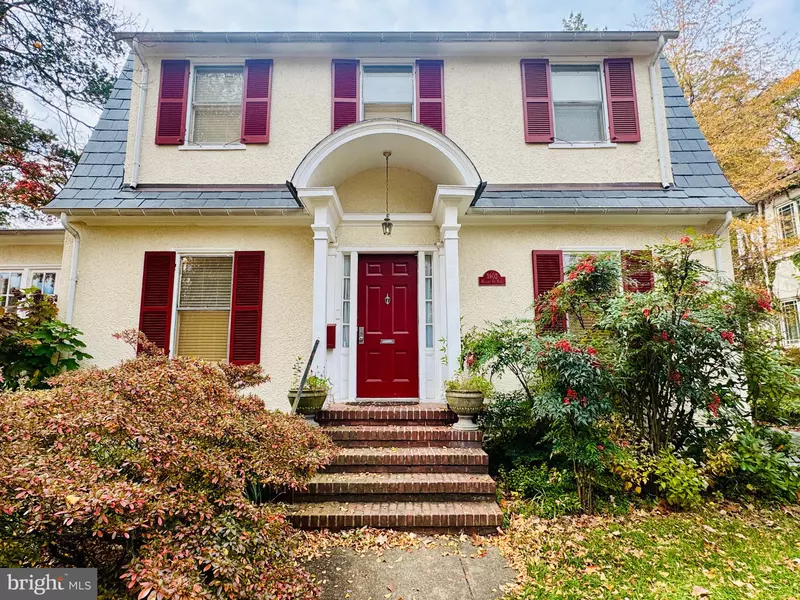 3902 HADLEY SQ W, Baltimore, MD 21218