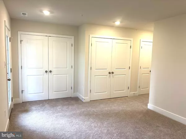 Windsor Mill, MD 21244,7709 MEANDER CT