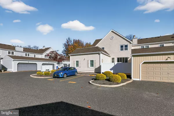 1037 SOCIETY BLVD, Cherry Hill, NJ 08003