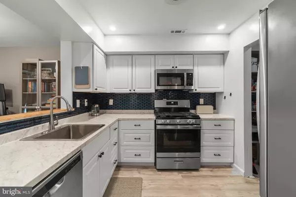 Mount Laurel, NJ 08054,3603 FENWICK LN