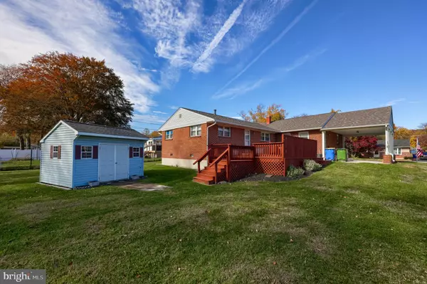 York, PA 17402,3842 OAKLEIGH DR