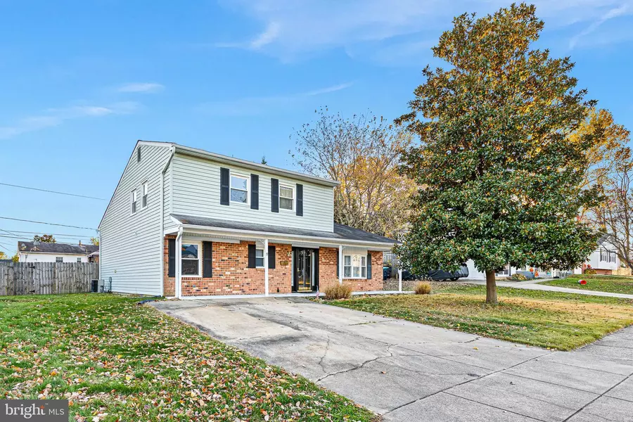 19 ALWYN RD, Newark, DE 19713